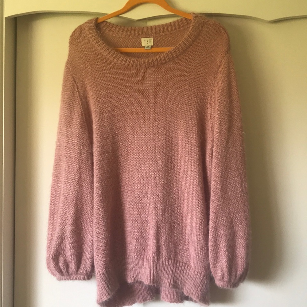 Light pink sweater